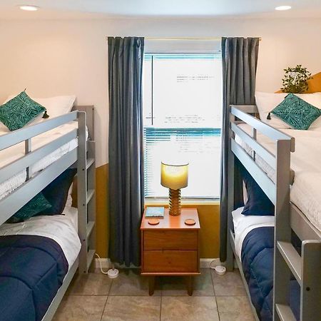 Soleil House - Unit B Villa Galveston Bagian luar foto