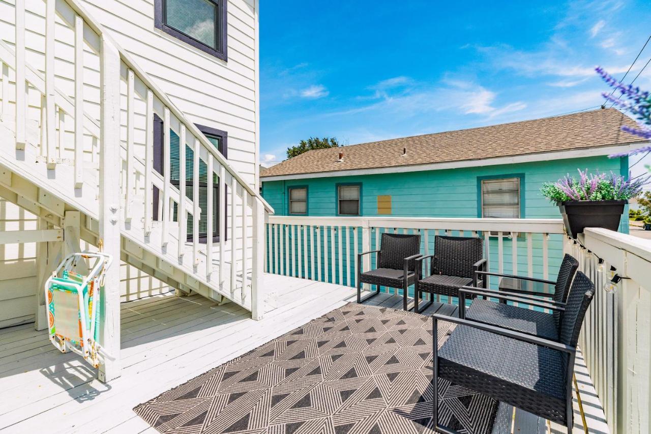 Soleil House - Unit B Villa Galveston Bagian luar foto