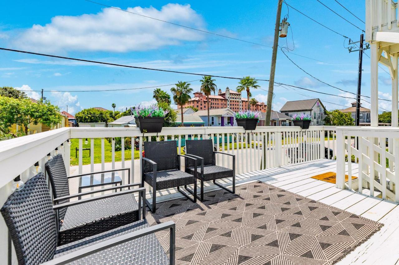 Soleil House - Unit B Villa Galveston Bagian luar foto